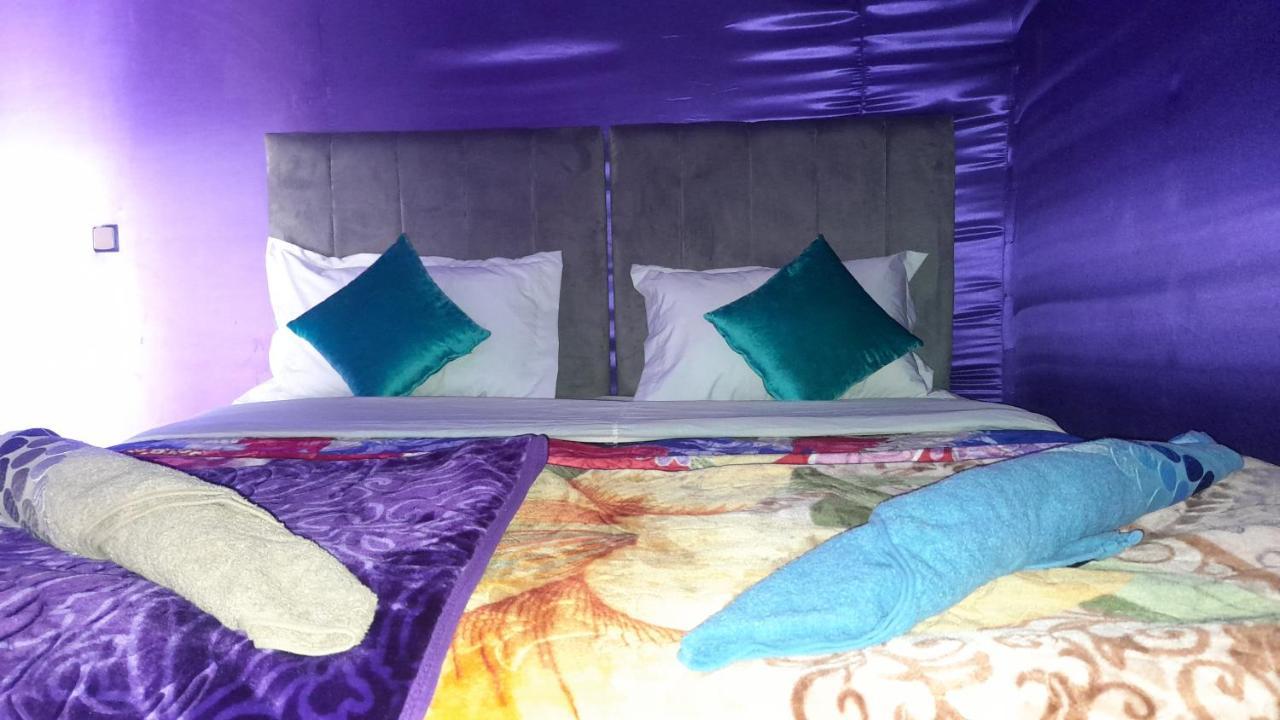 מרזאוגה Luxury Trek Desert Camp מראה חיצוני תמונה