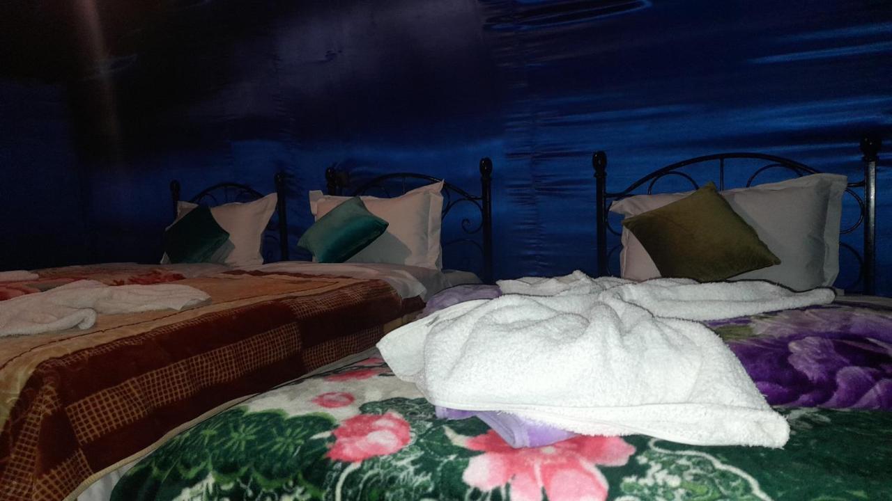 מרזאוגה Luxury Trek Desert Camp מראה חיצוני תמונה