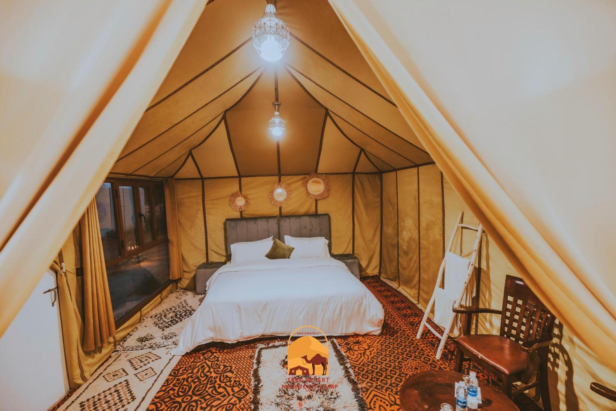 מרזאוגה Luxury Trek Desert Camp מראה חיצוני תמונה