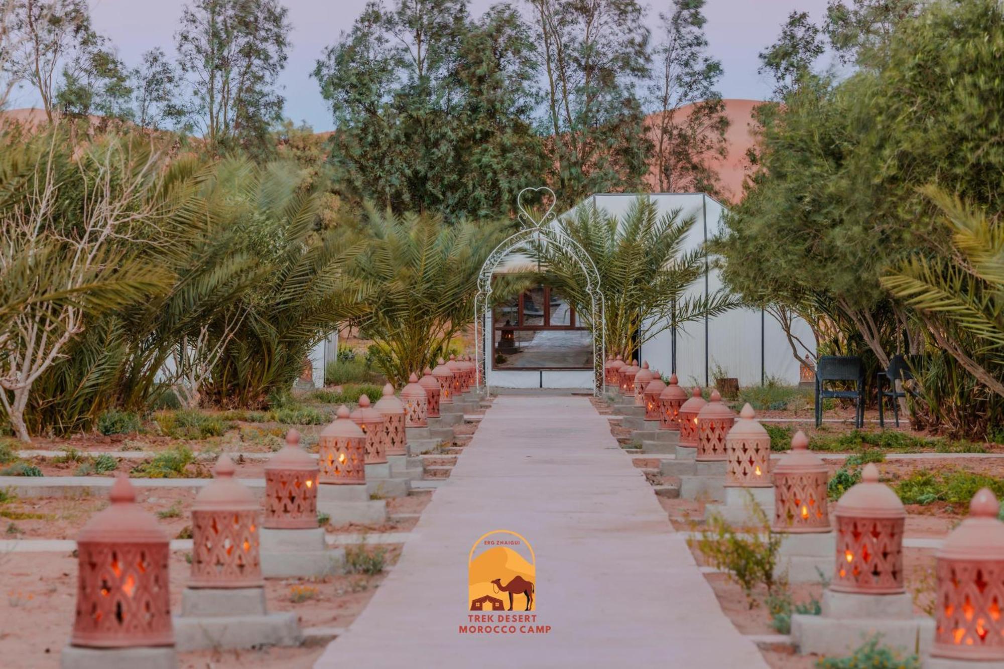 מרזאוגה Luxury Trek Desert Camp מראה חיצוני תמונה