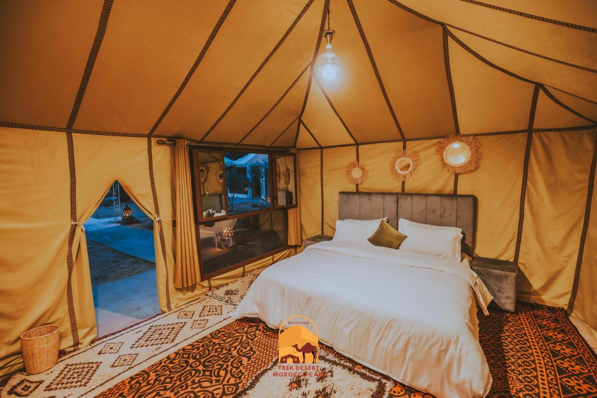 מרזאוגה Luxury Trek Desert Camp מראה חיצוני תמונה