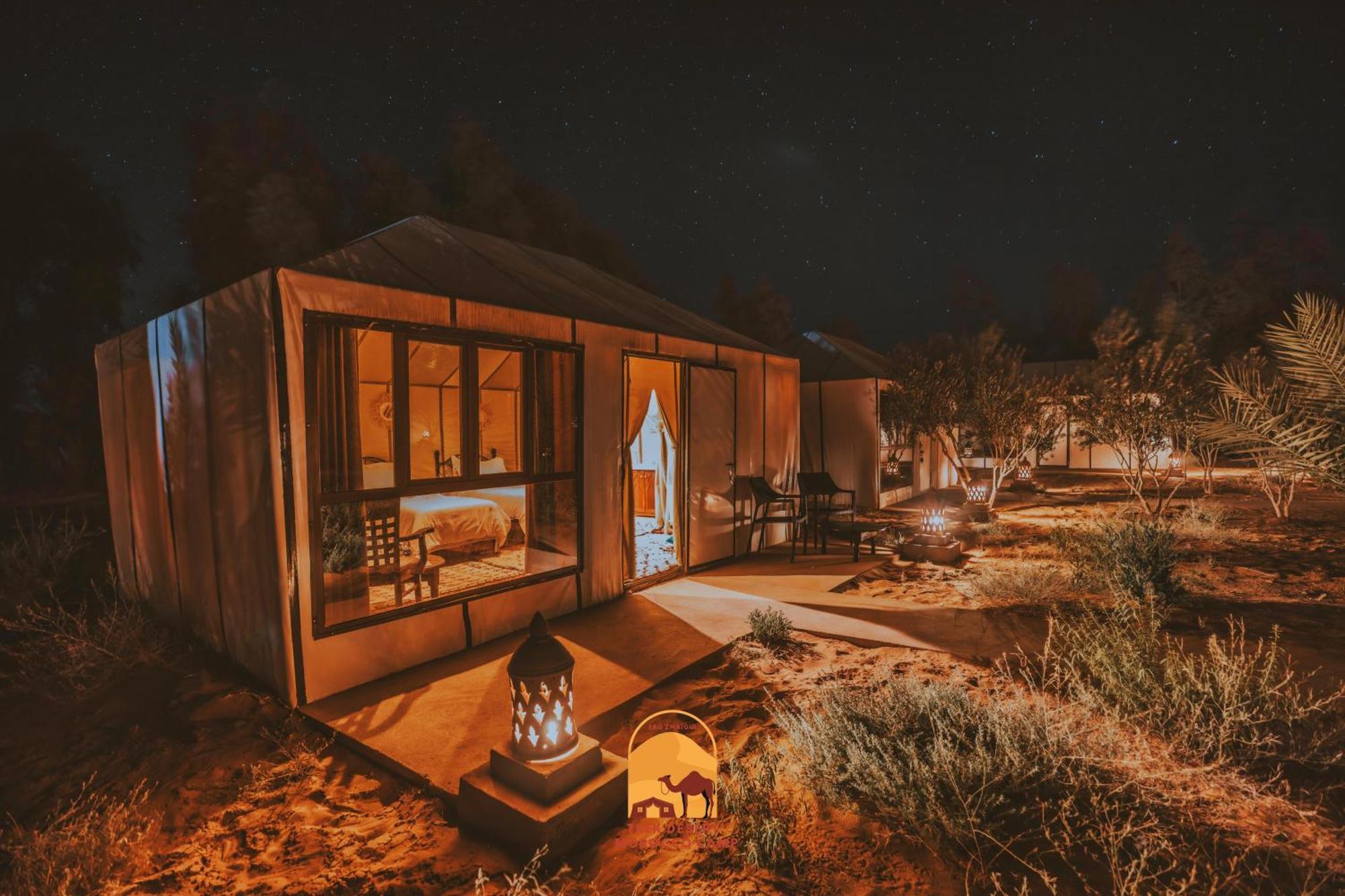 מרזאוגה Luxury Trek Desert Camp מראה חיצוני תמונה